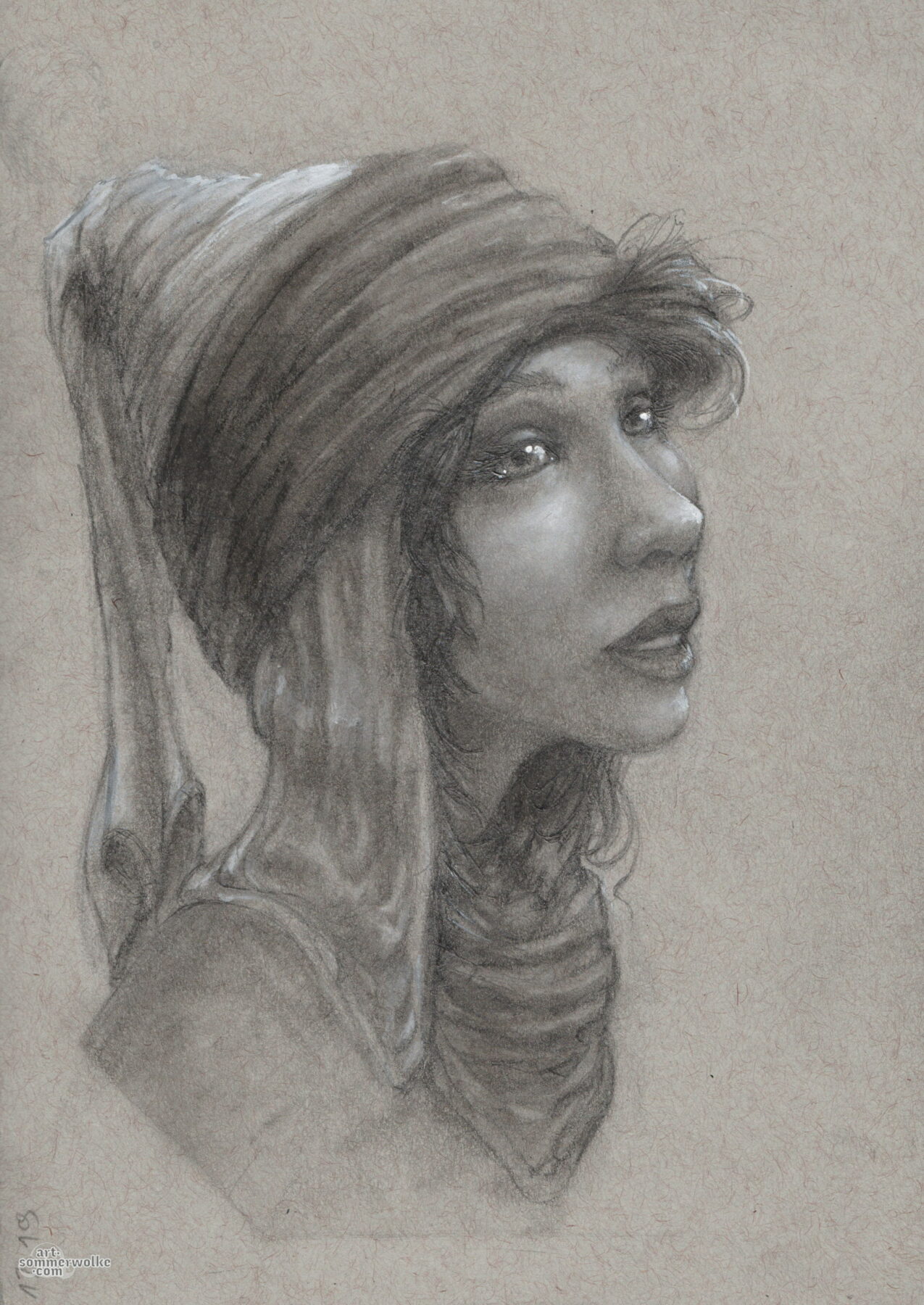 Portraitzeichnung einer jungen Frau mit Turban. Portrait drawing of a young woman with turban.